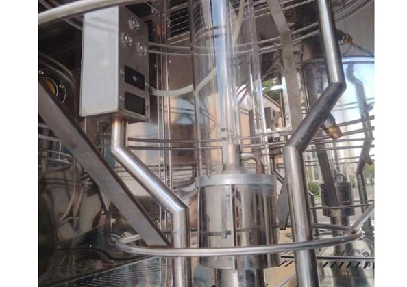 關于氙燈耐候試驗箱的維護和保養方法。延長設