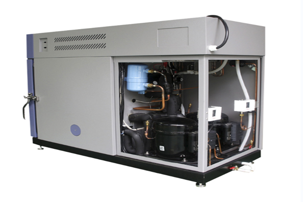 在選購恒溫恒濕試驗箱買水冷還是風冷？