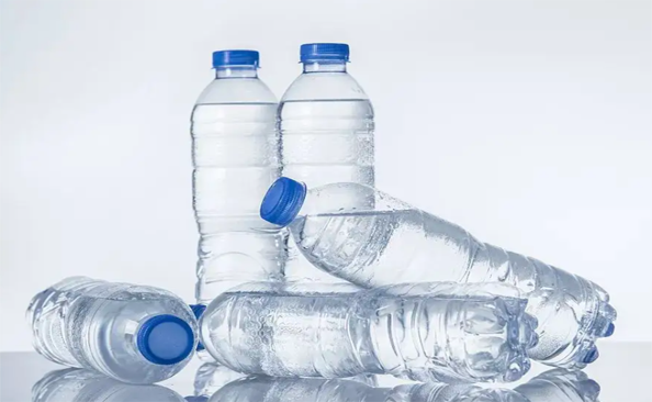 高低溫試驗箱做恒溫恒濕的時候使用什么水質