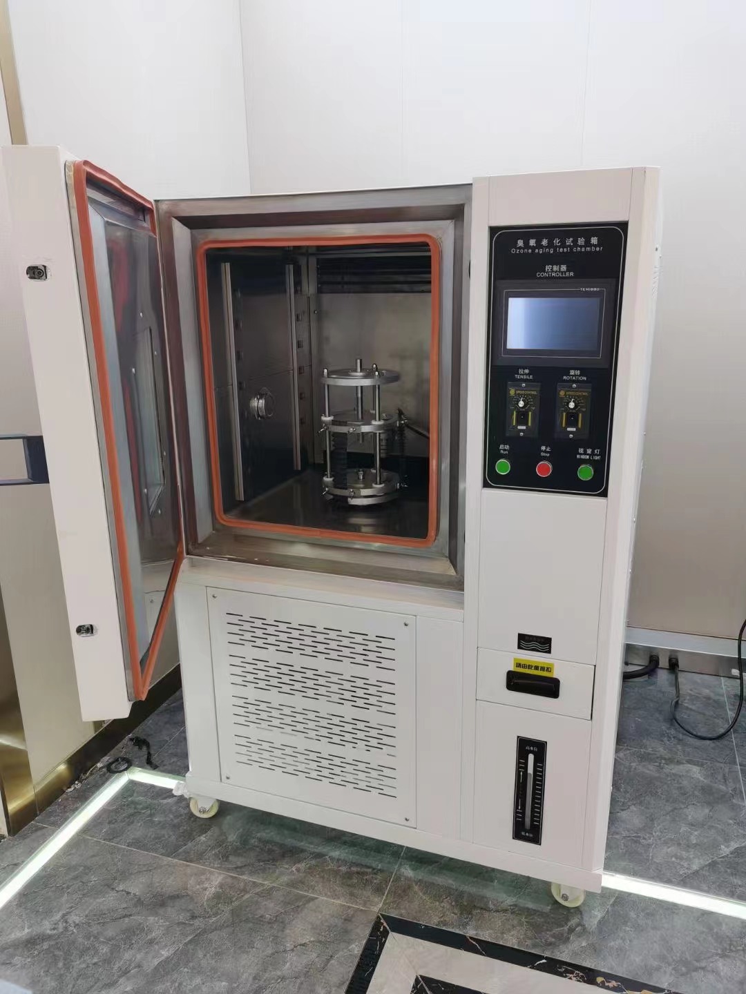 臭氧老化試驗(yàn)箱示意圖